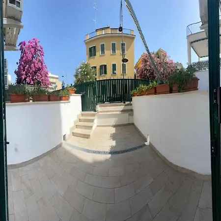 Riviera Albachiara Bed & Breakfast Anzio